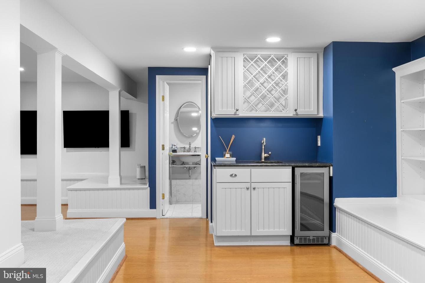 1241 Cherry Tree Lane photo 34
