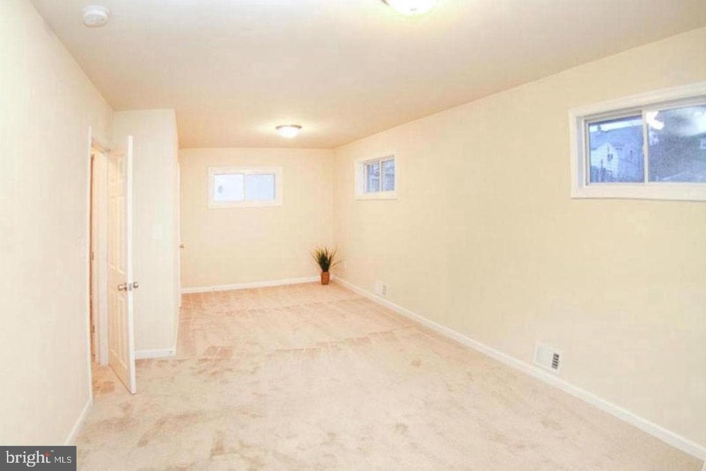 14 Cedar Hill Road photo 5