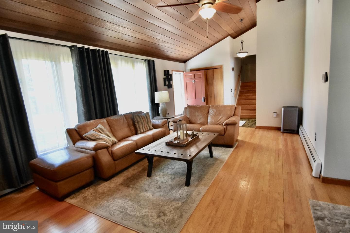 194 Irene Avenue photo 5