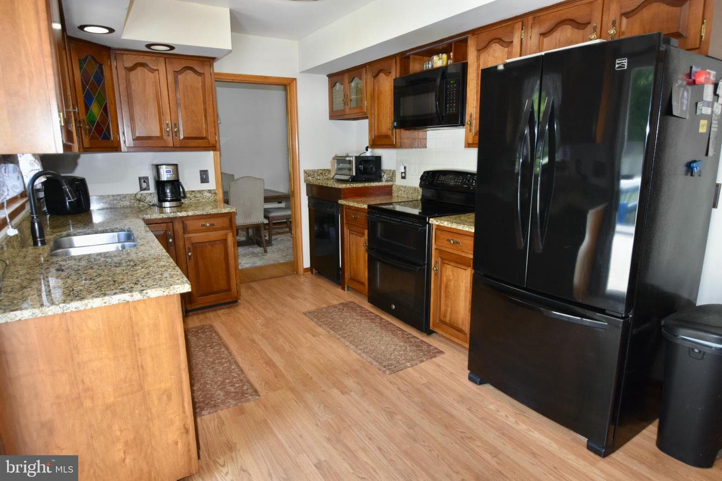 194 Irene Avenue photo 9