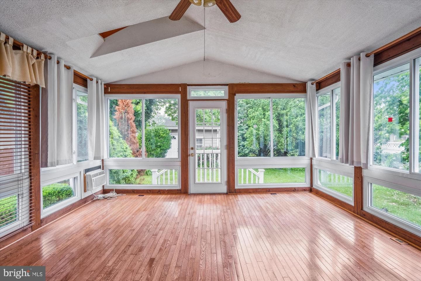 218 Dale Road photo 7
