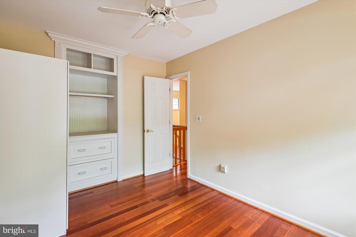 8 Ashford Court photo 18