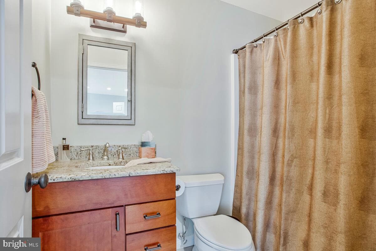 17 Edgewood Green Court photo 20