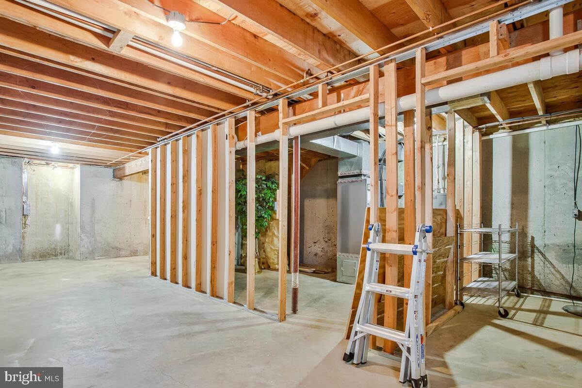 17 Edgewood Green Court photo 23