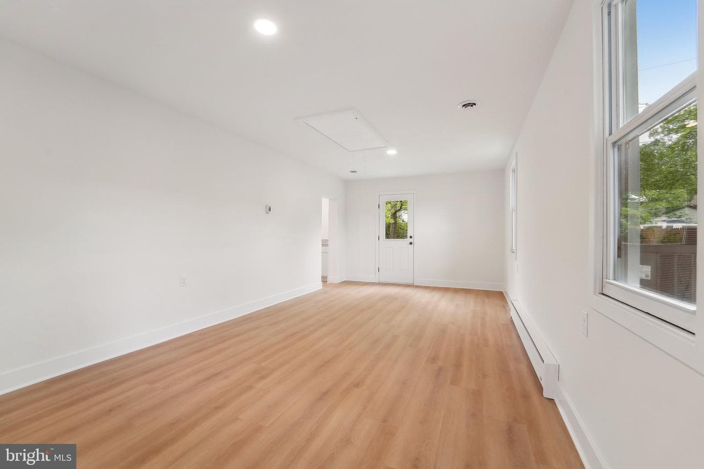 818 Dale Road photo 6