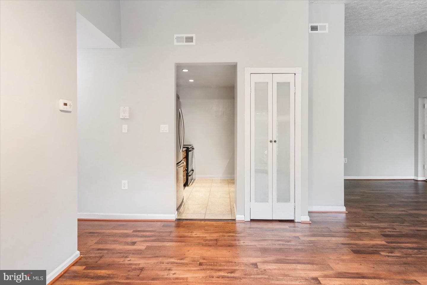1110 Castle Harbour Way #3a photo 11