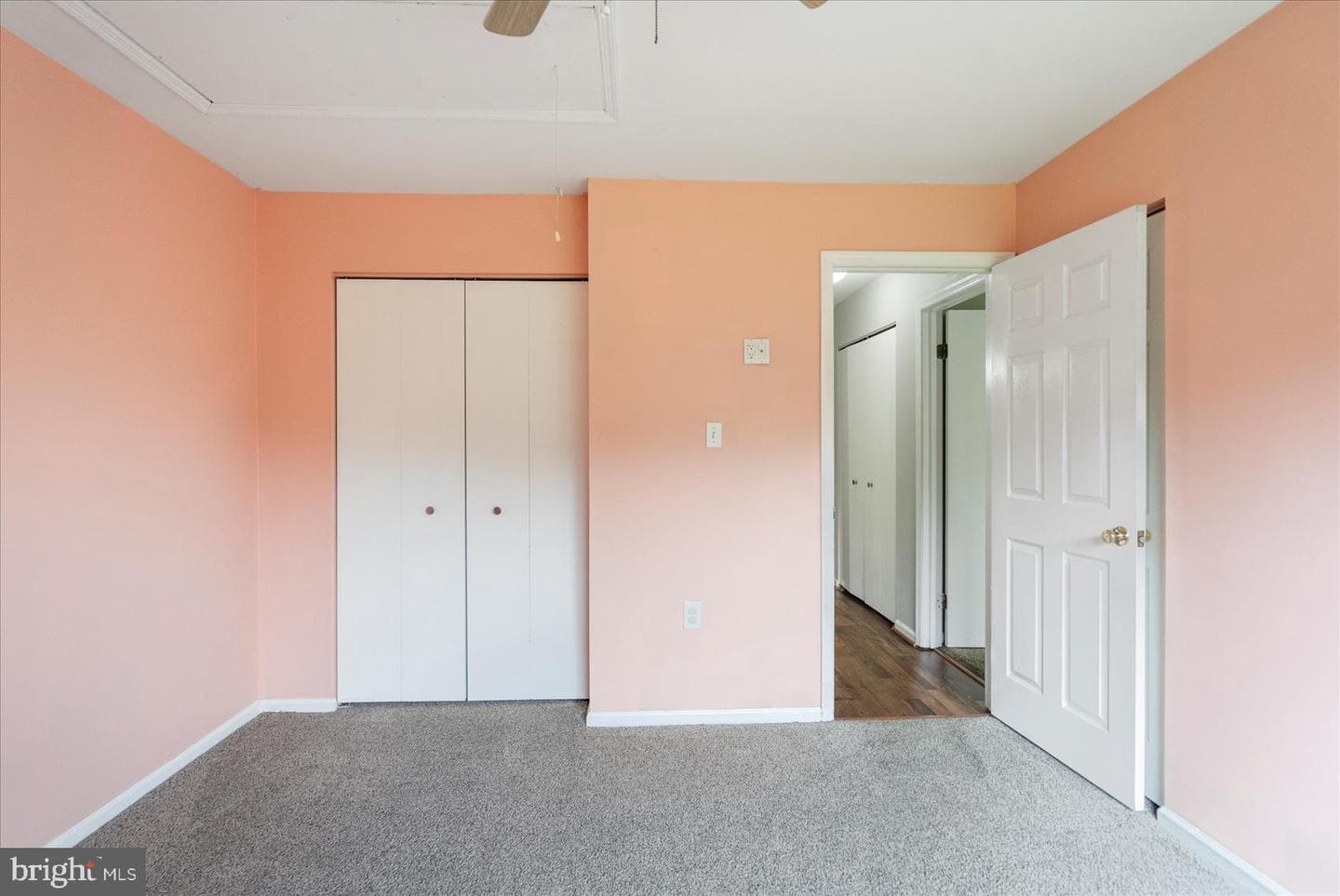 1110 Castle Harbour Way #3a photo 21