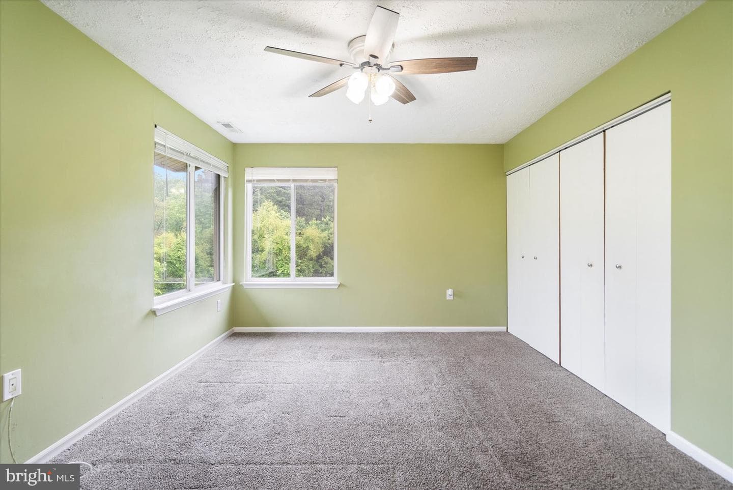 1110 Castle Harbour Way #3a photo 23