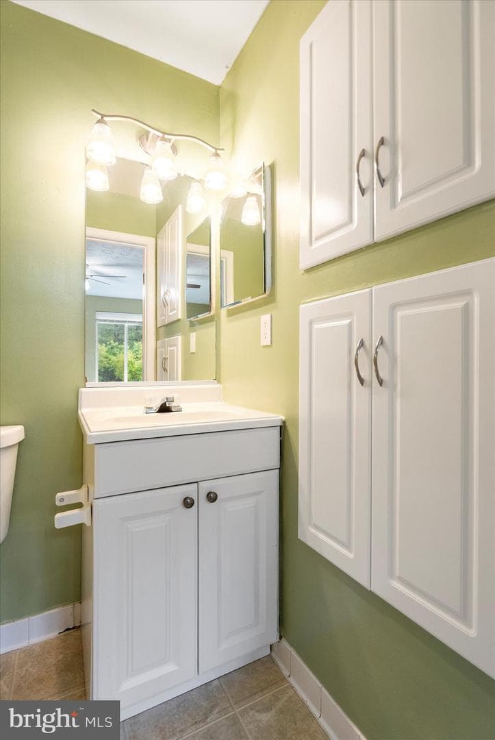 1110 Castle Harbour Way #3a photo 28