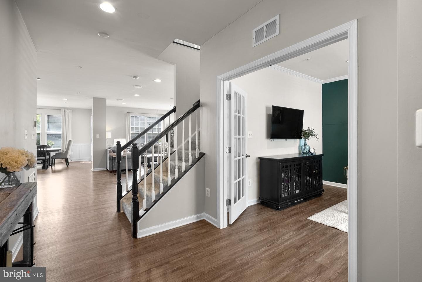 7955 Meridian Drive photo 27