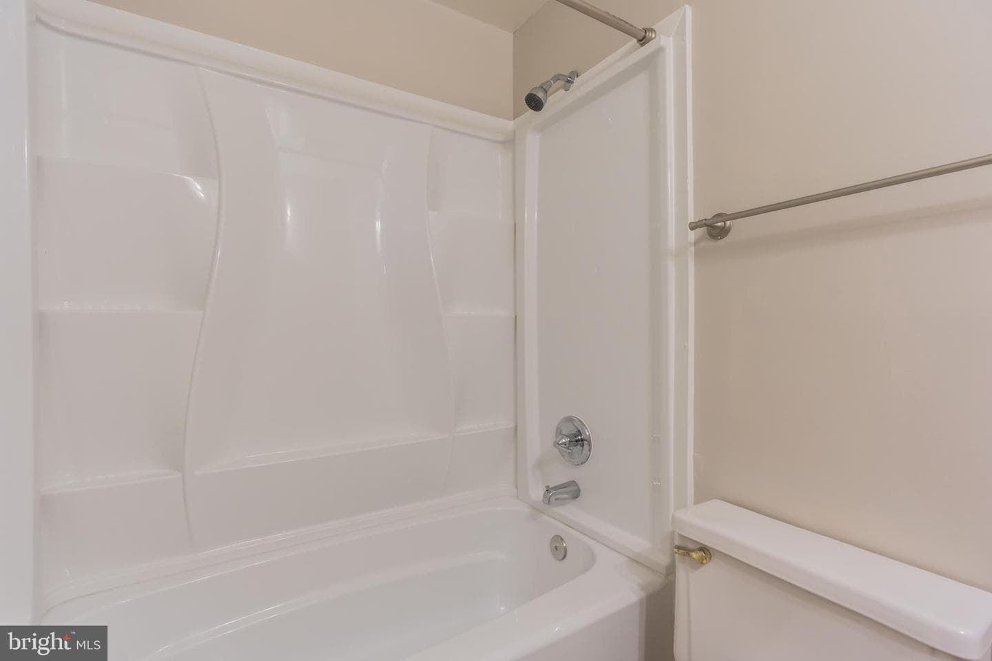 2054 Forest Hill Lane photo 21