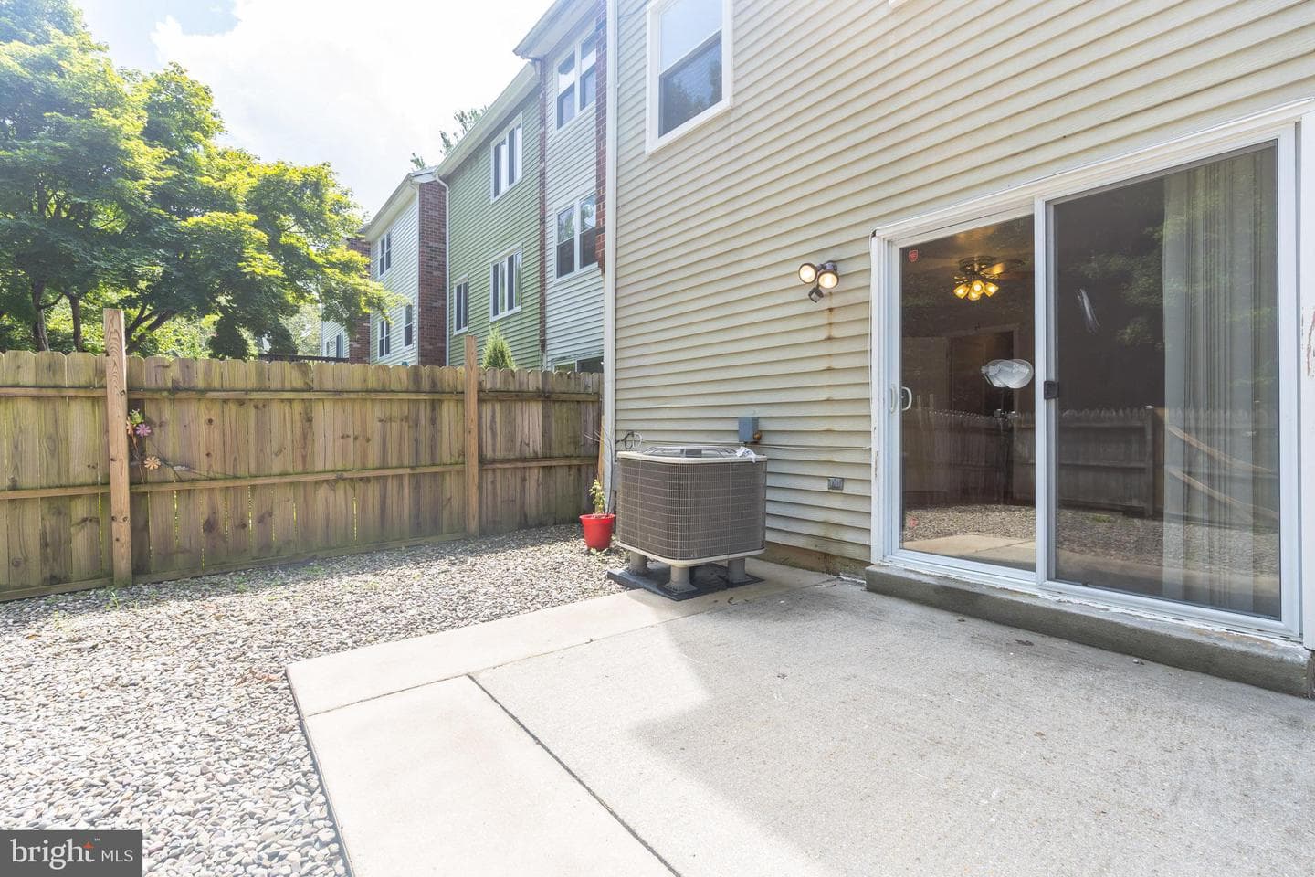 2054 Forest Hill Lane photo 26