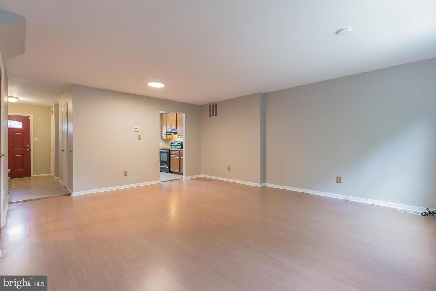 2054 Forest Hill Lane photo 9