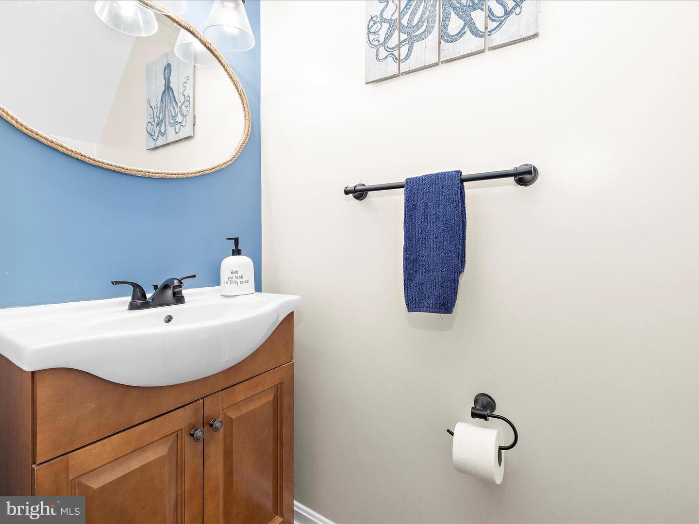 2524 Vineyard Lane photo 14