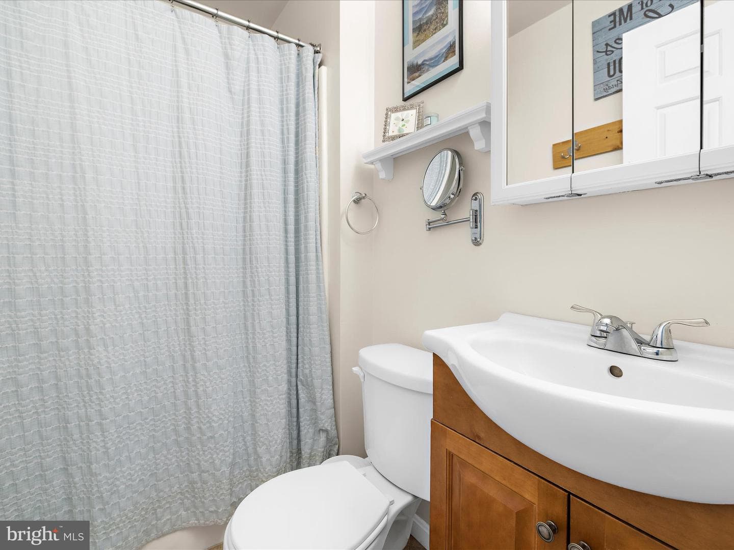 2524 Vineyard Lane photo 17