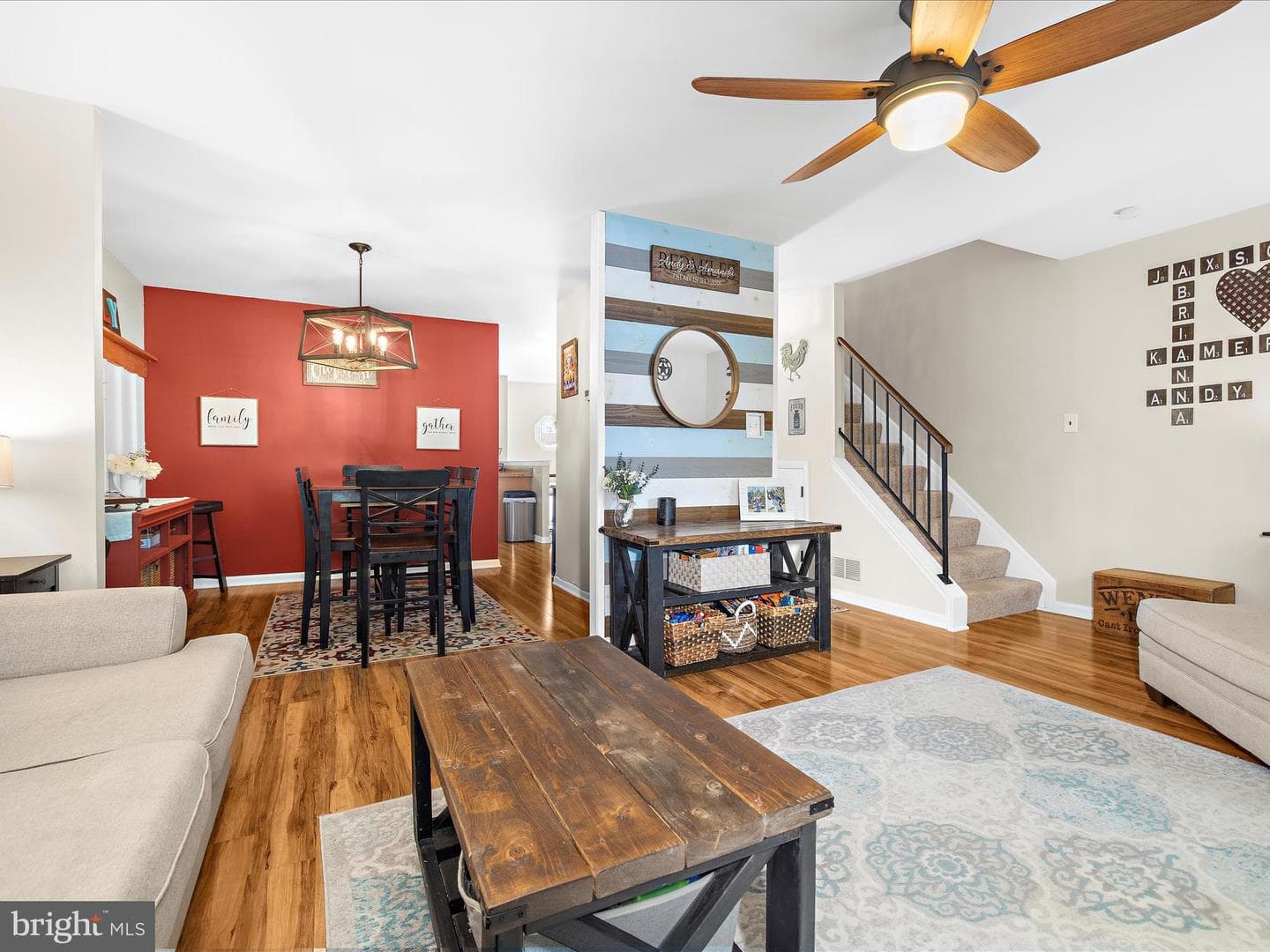 2524 Vineyard Lane photo 3