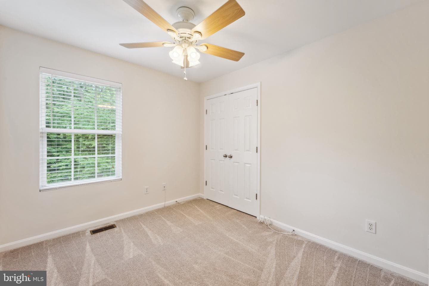 1407 James Way photo 22