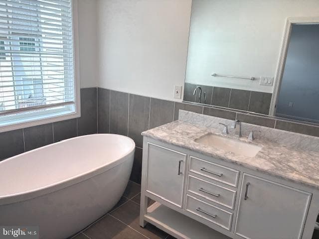 7710 Argonaut Street photo 13