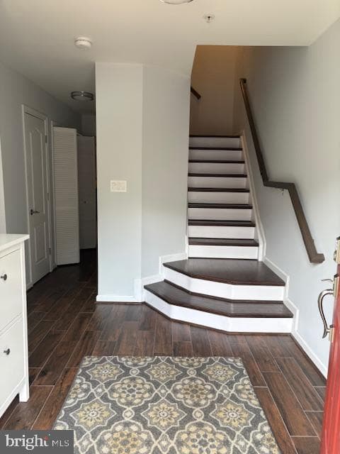 7710 Argonaut Street photo 2