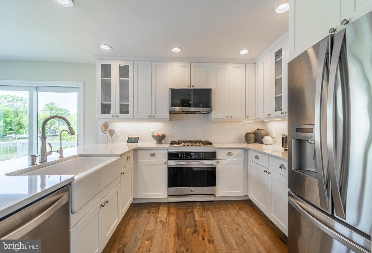 3930 Cove Road photo 18