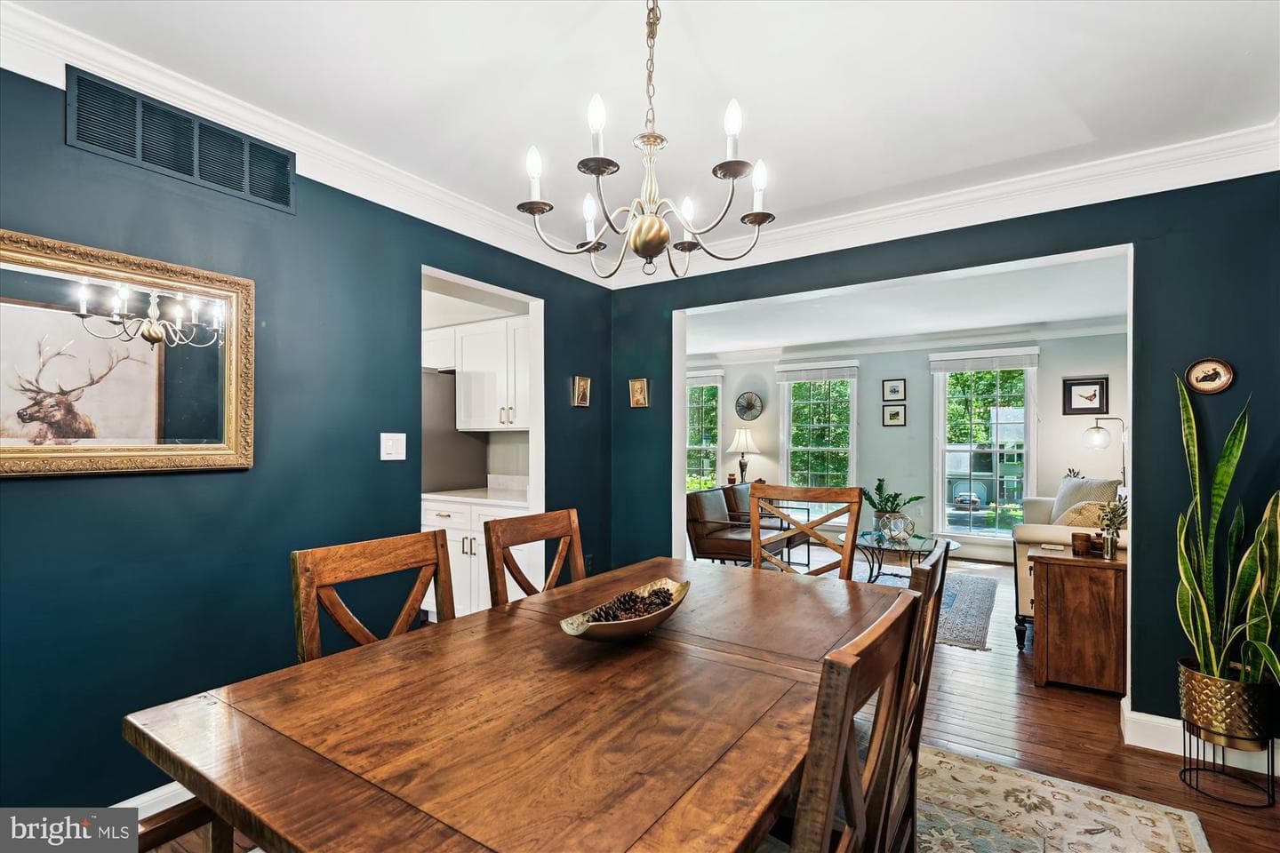 204 Ambleside Drive photo 11