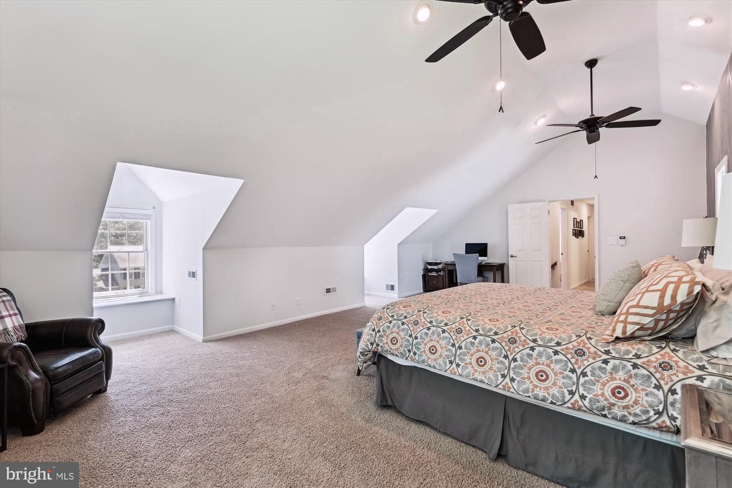 204 Ambleside Drive photo 28