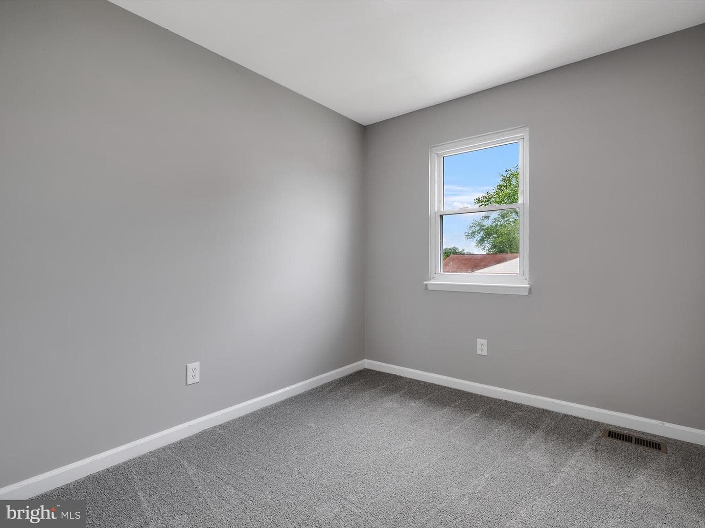 872 Turf Valley Drive photo 16