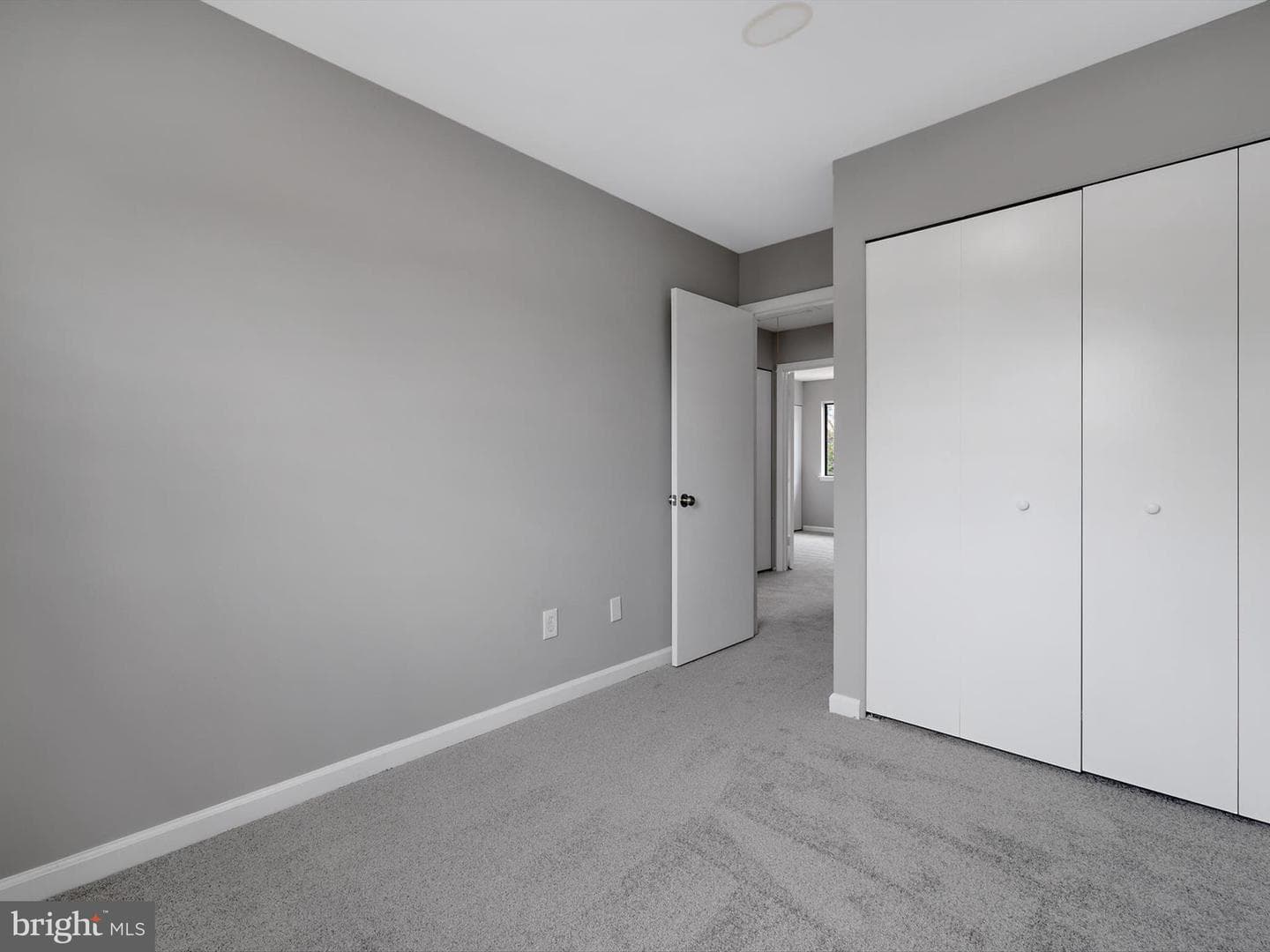 872 Turf Valley Drive photo 17