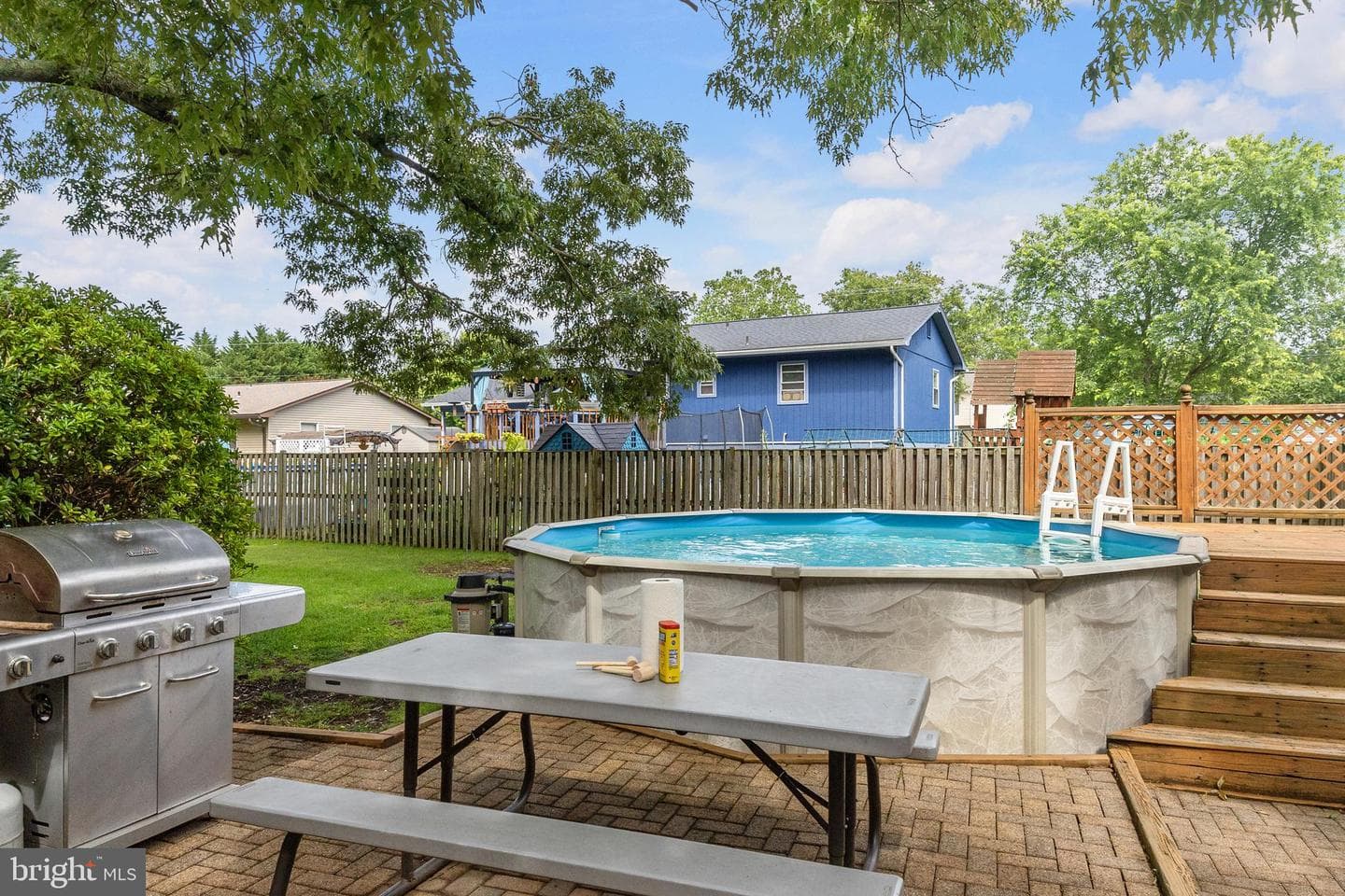 518 Laurel Road photo 27