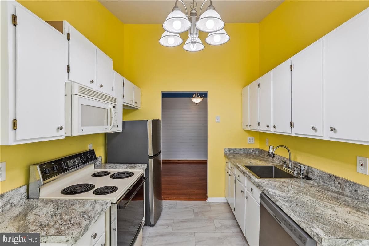 109 Water Fountain Way #304 photo 14