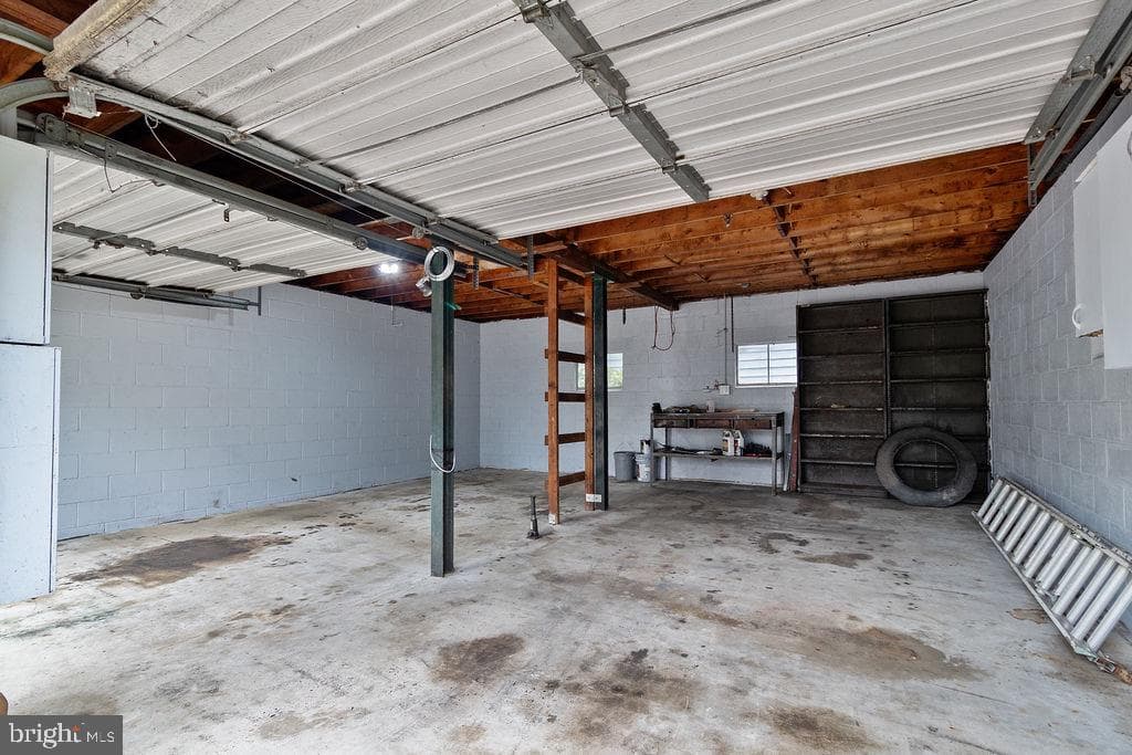 227 Obrecht Road photo 27