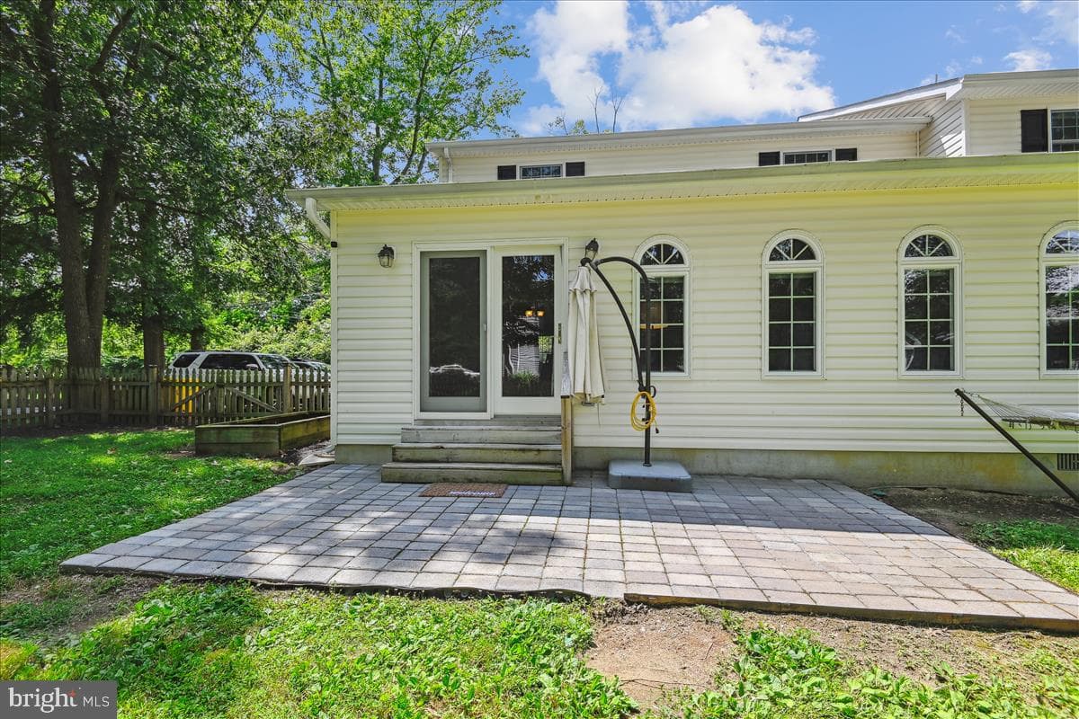 4911 Lerch Drive photo 50