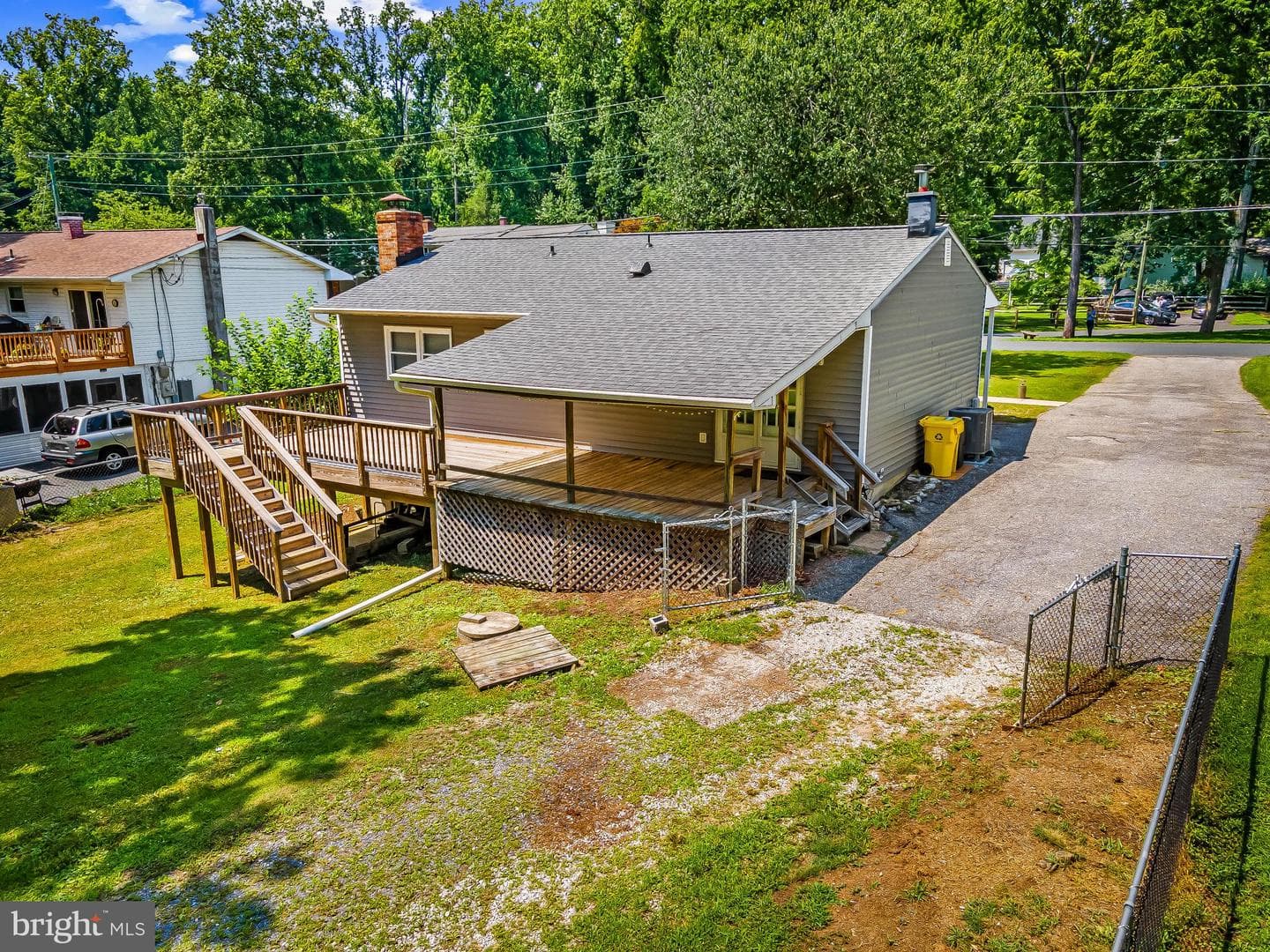 541 Palisades Boulevard photo 32