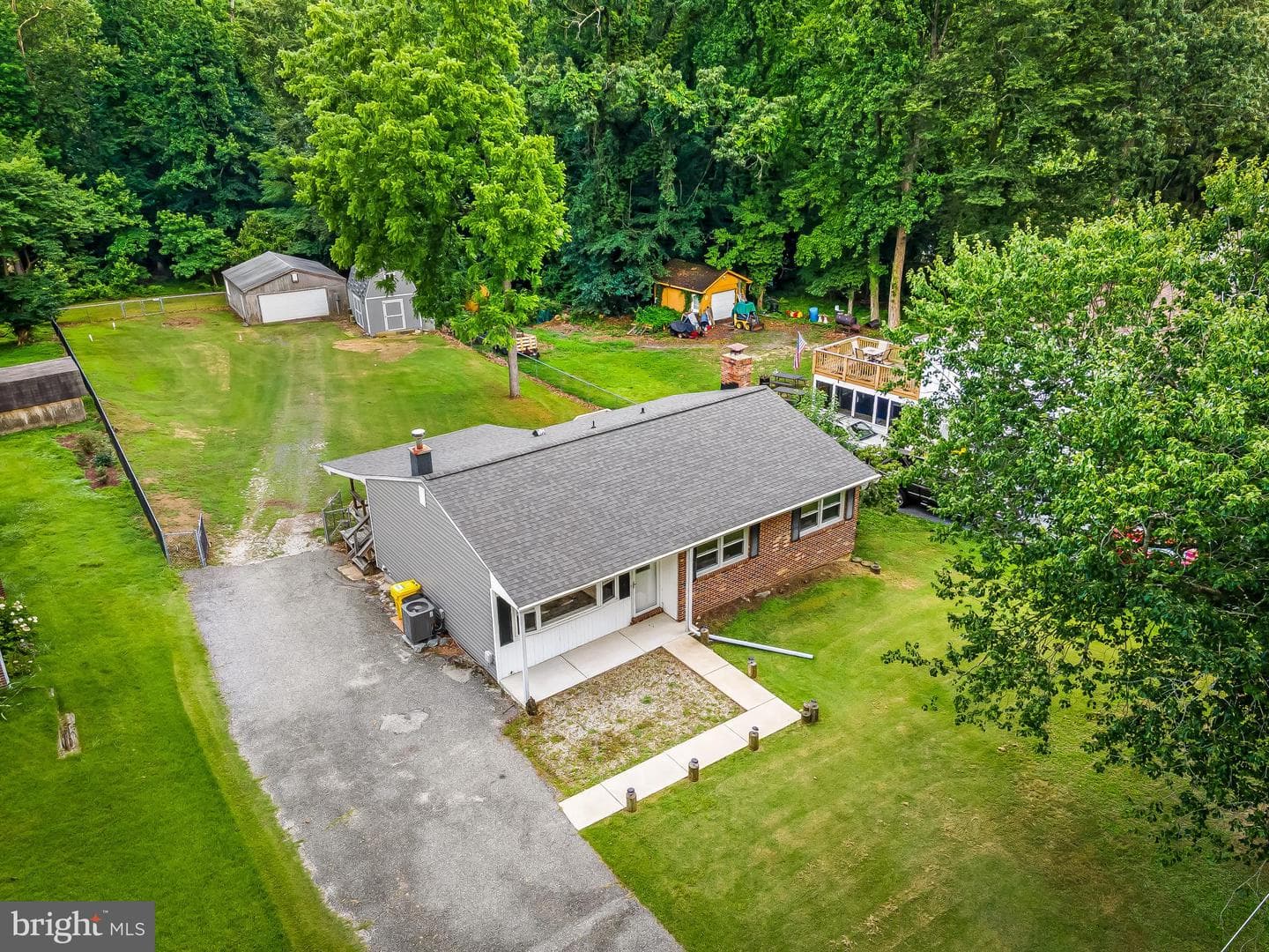 541 Palisades Boulevard photo 33