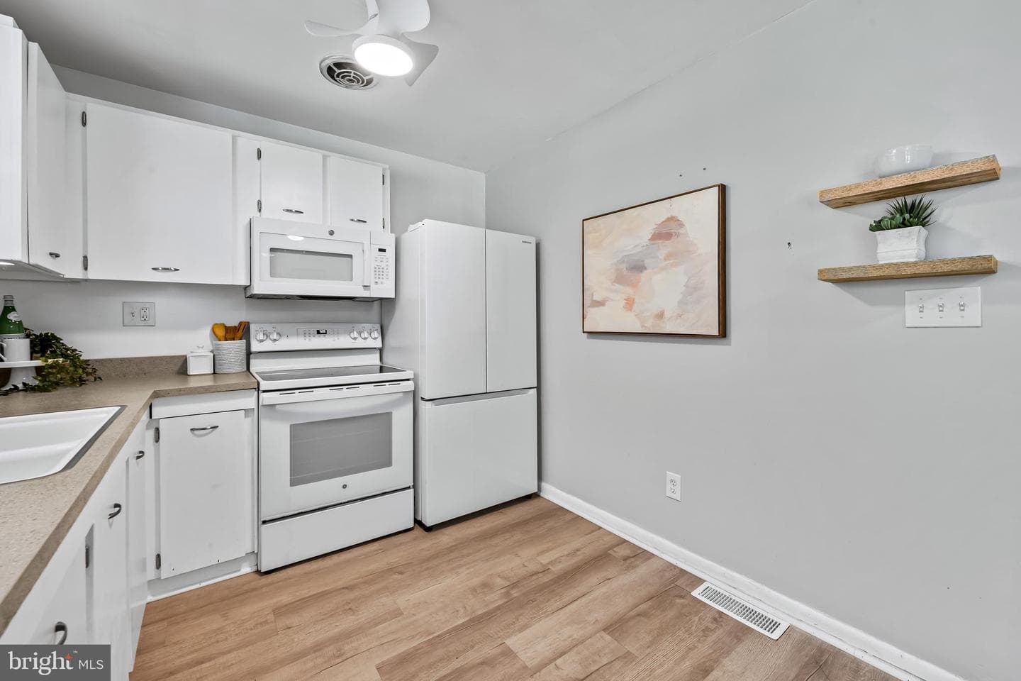 541 Palisades Boulevard photo 9