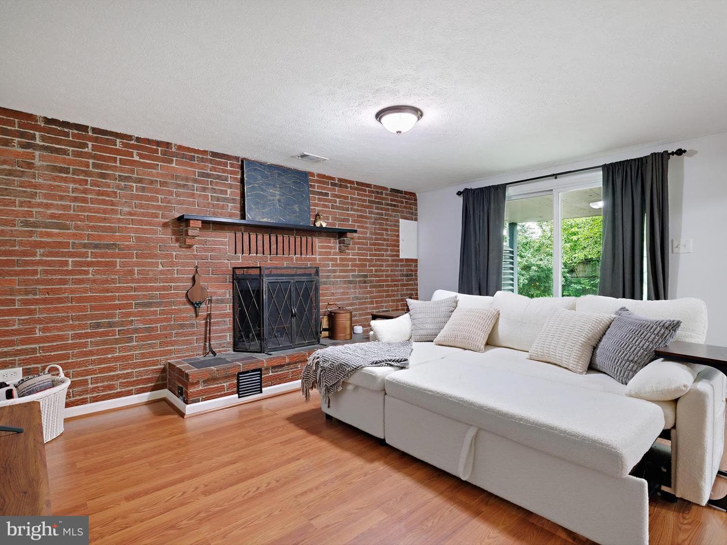 8579 Main Avenue photo 18