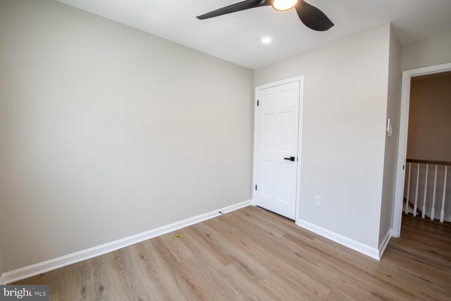 2503 Ambling Circle photo 32