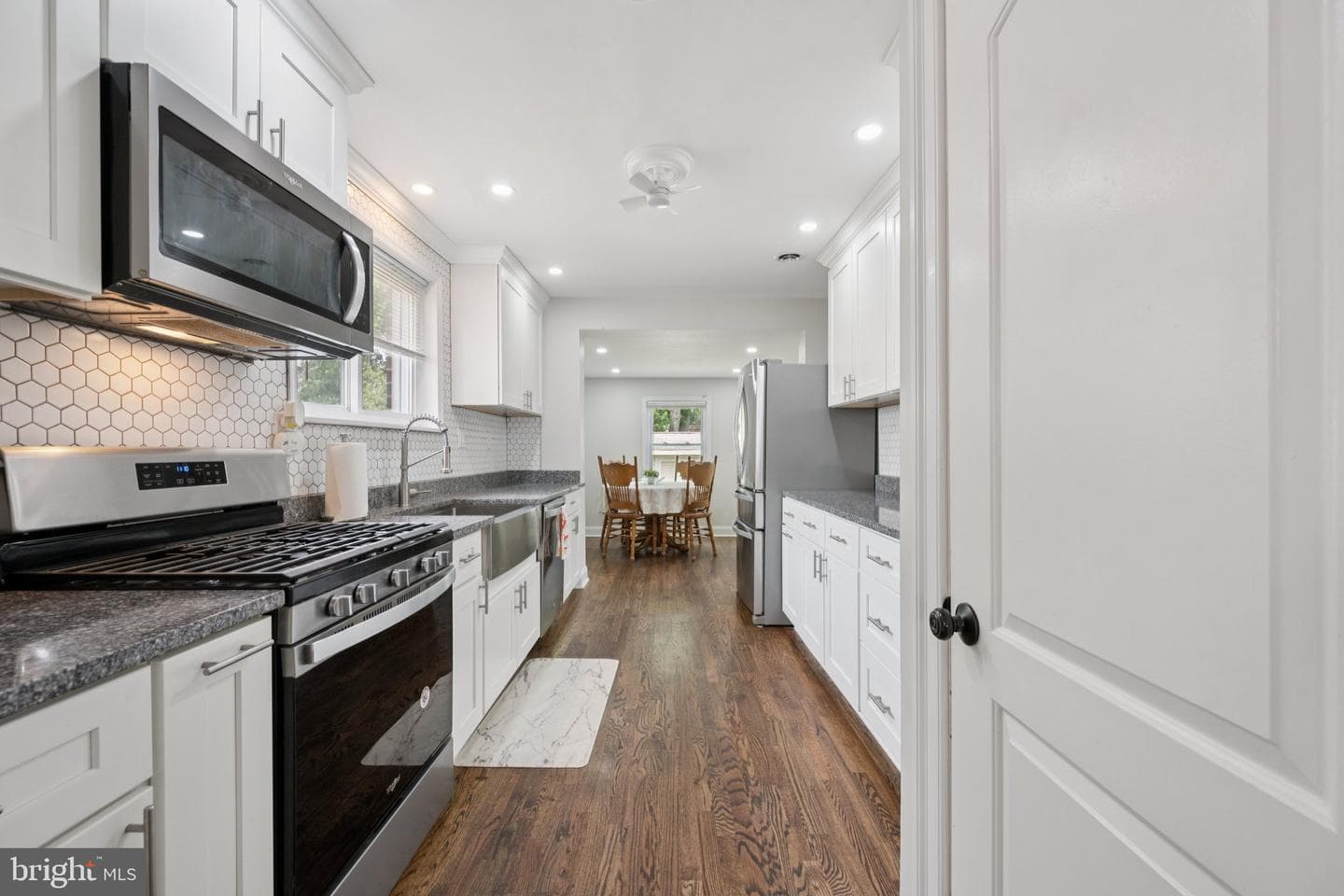 206 Chelsea Road photo 7