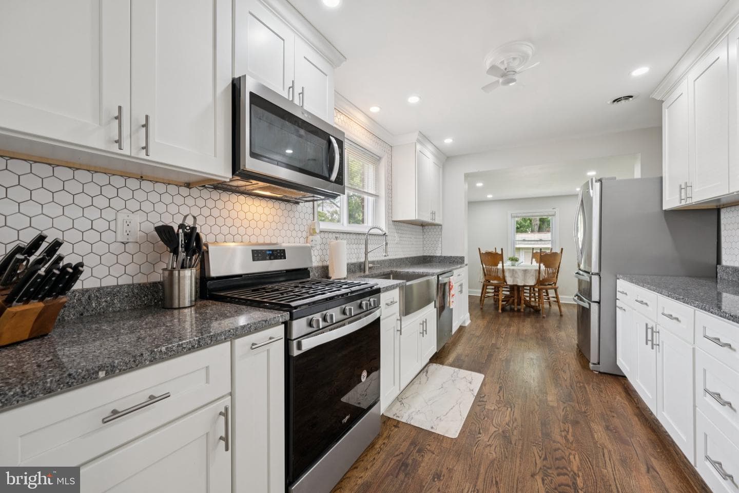 206 Chelsea Road photo 8