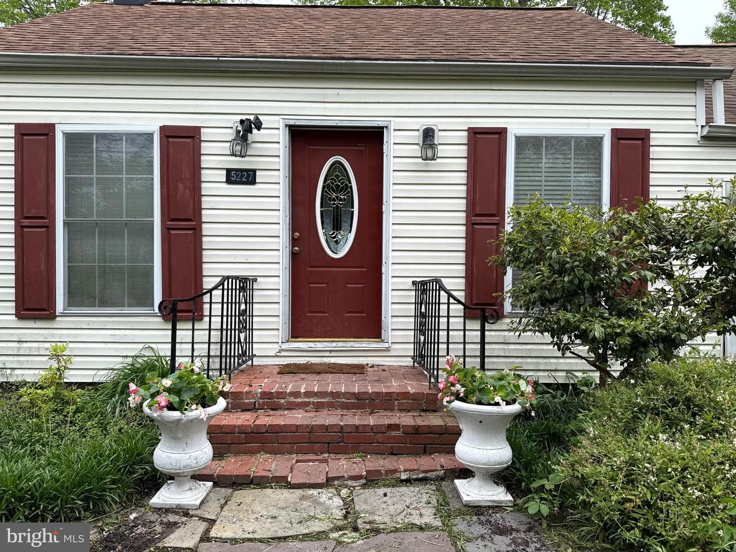 5227 Al Jones Drive photo 3