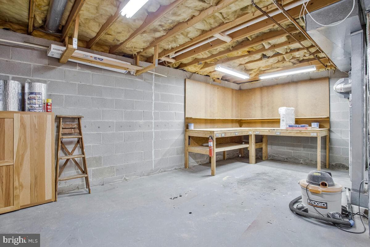 1321 Light Pines Court photo 31