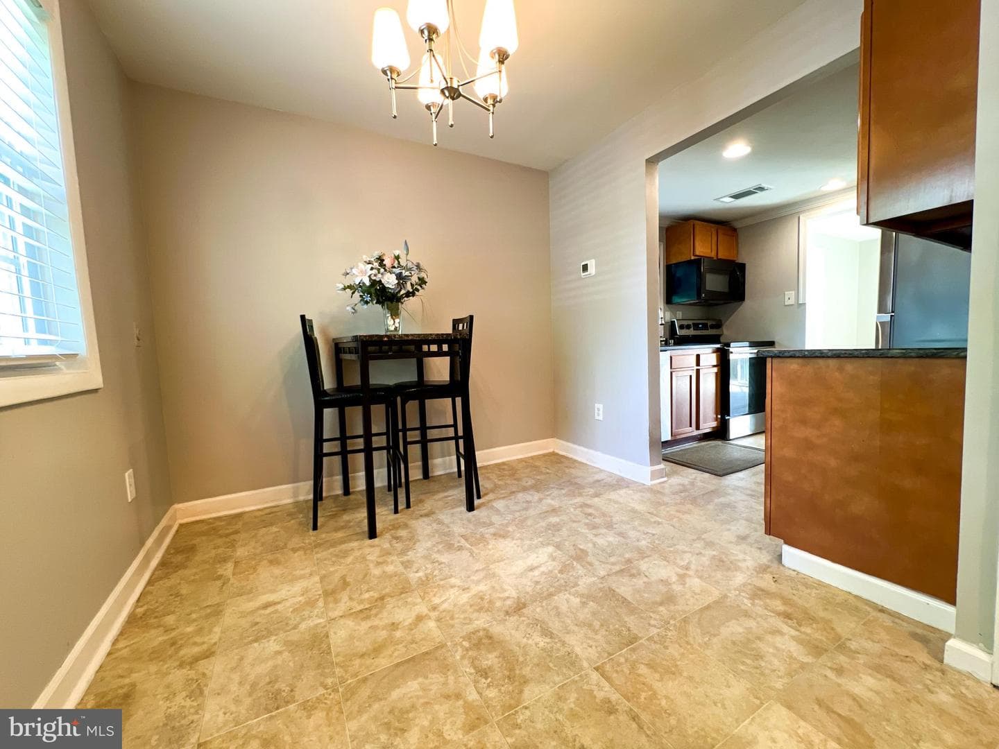 131 Arundel Road photo 3
