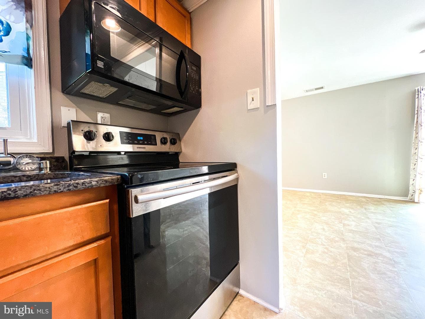 131 Arundel Road photo 9