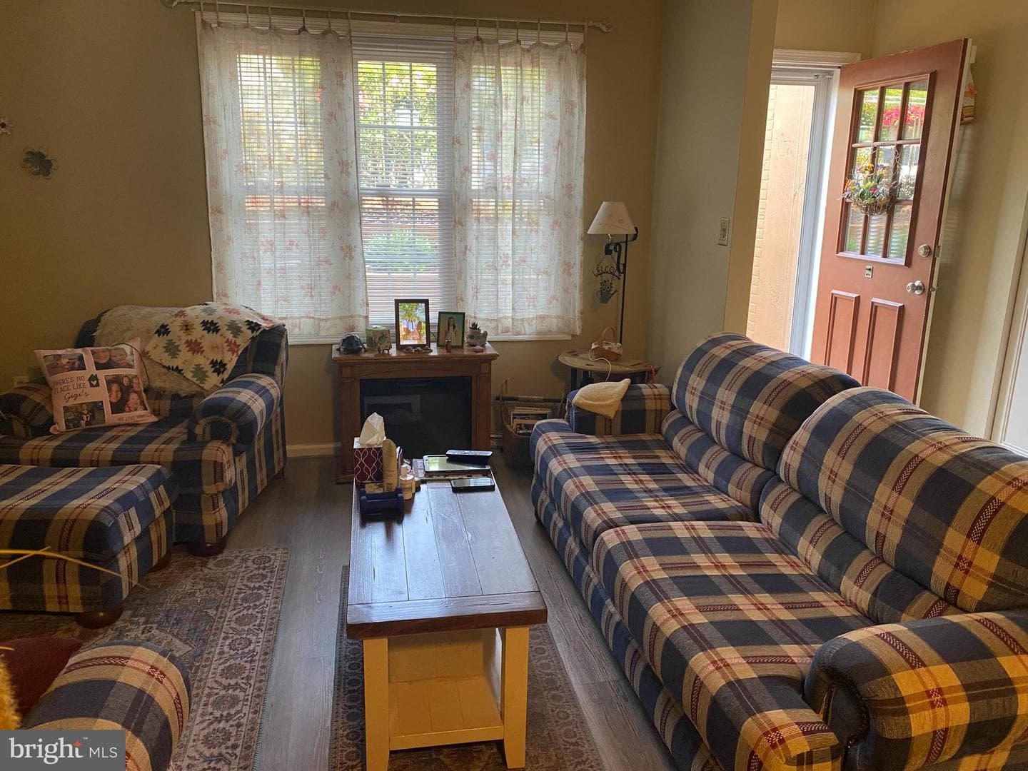 1547 Marlborough Court photo 4
