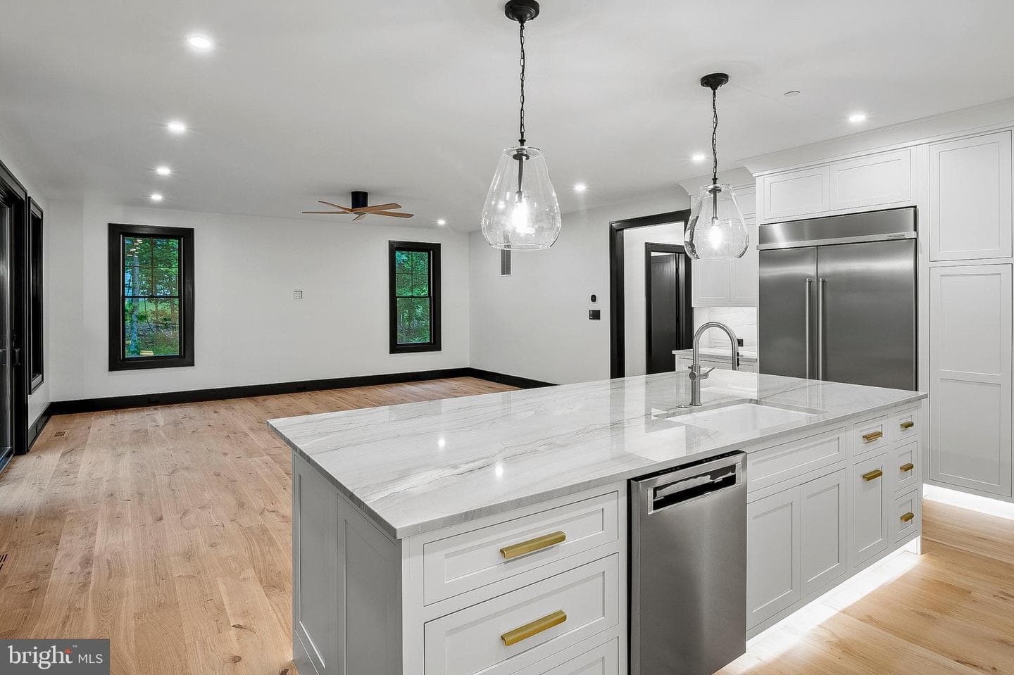 934 Chesterfield Road photo 18