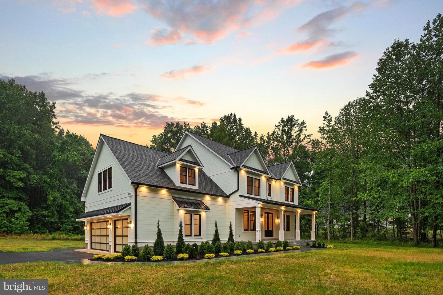 934 Chesterfield Road photo 2