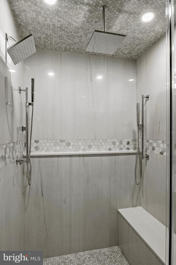 934 Chesterfield Road photo 32