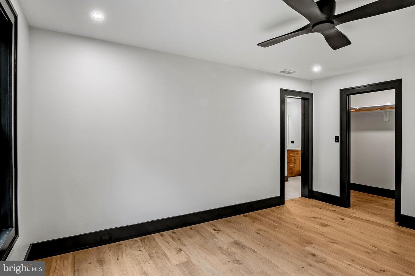 934 Chesterfield Road photo 42