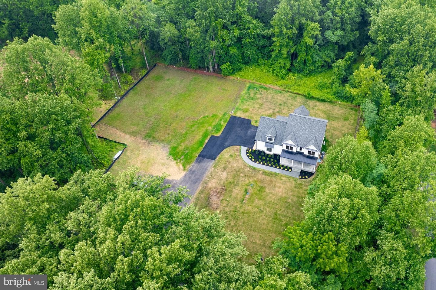 934 Chesterfield Road photo 68