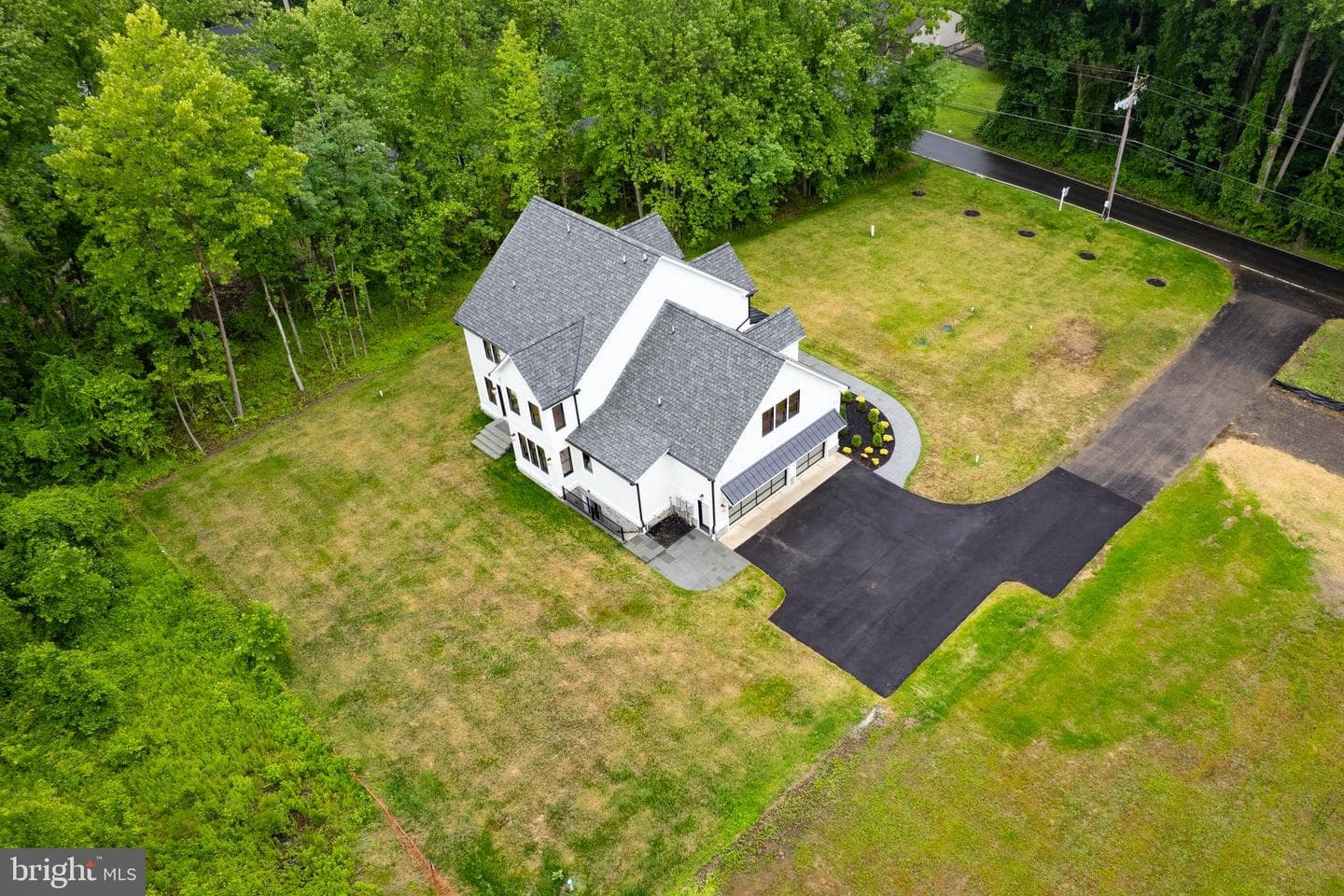 934 Chesterfield Road photo 72